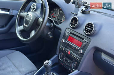 Хетчбек Audi A3 2008 в  фото 17 Хетчбек Audi A3 2008 в