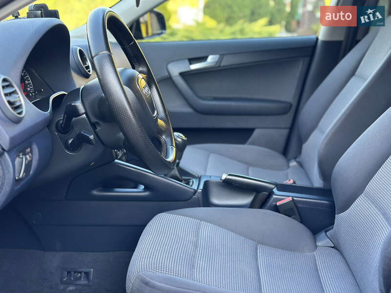 Хэтчбек Audi A3 2008 в Староконстантинове