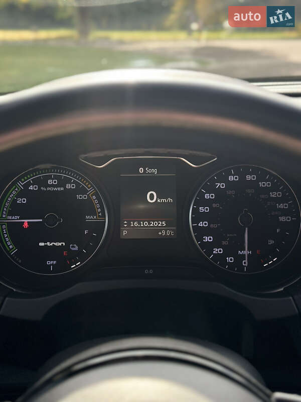 Хетчбек Audi A3 2016 в Рівному