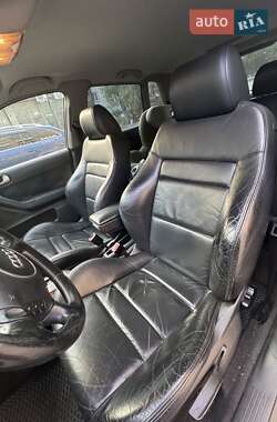 Хэтчбек Audi A3 2002 в 