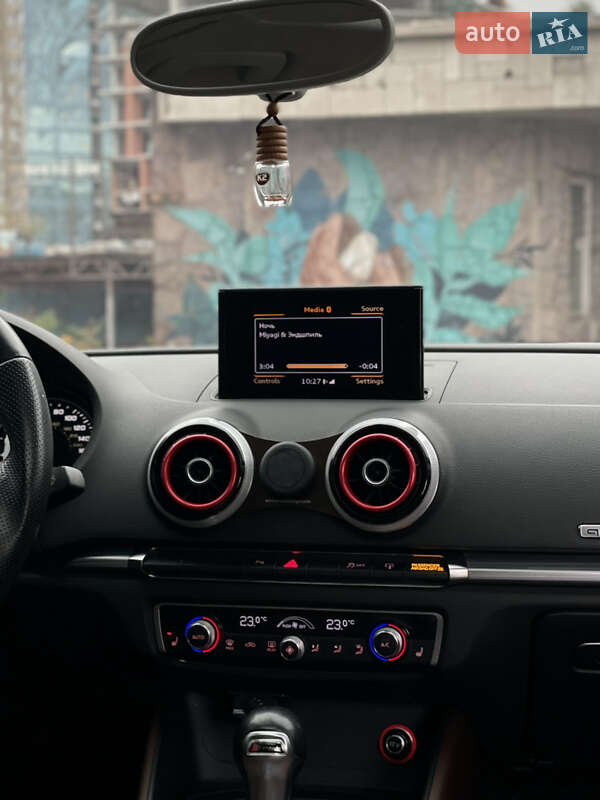 Седан Audi A3 2014 в Дніпрі