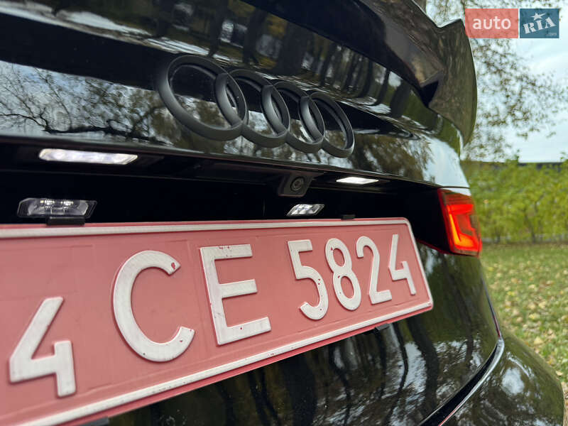 Седан Audi A3 2015 в Киеве