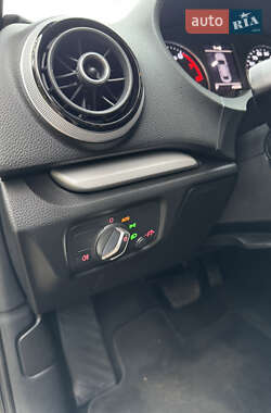 Седан Audi A3 2015 в 