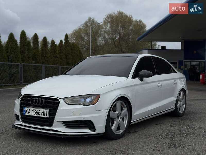 Седан Audi A3 2015 в Черкассах