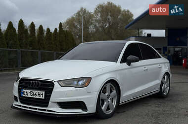 Седан Audi A3 2015 в 