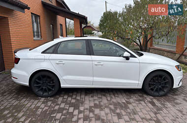 Седан Audi A3 2015 в 