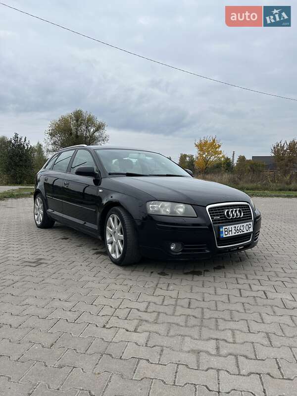 Хетчбек Audi A3 2006 в 