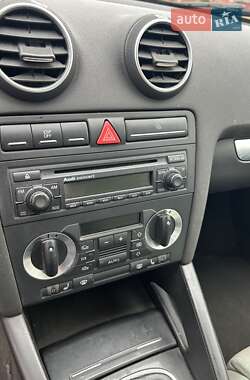 Хетчбек Audi A3 2006 в 