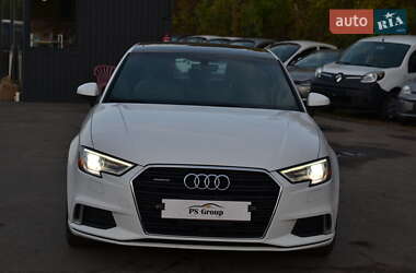 Седан Audi A3 2017 в 