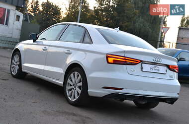 Седан Audi A3 2017 в 