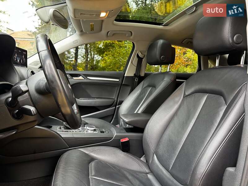 Седан Audi A3 2014 в Киеве фото 25 Седан Audi A3 2014 в Киеве