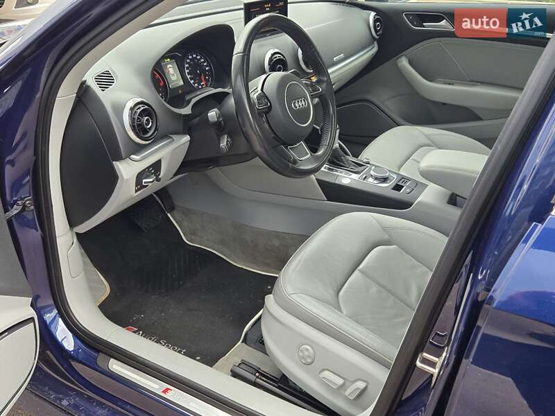 Седан Audi A3 2016 в Києві