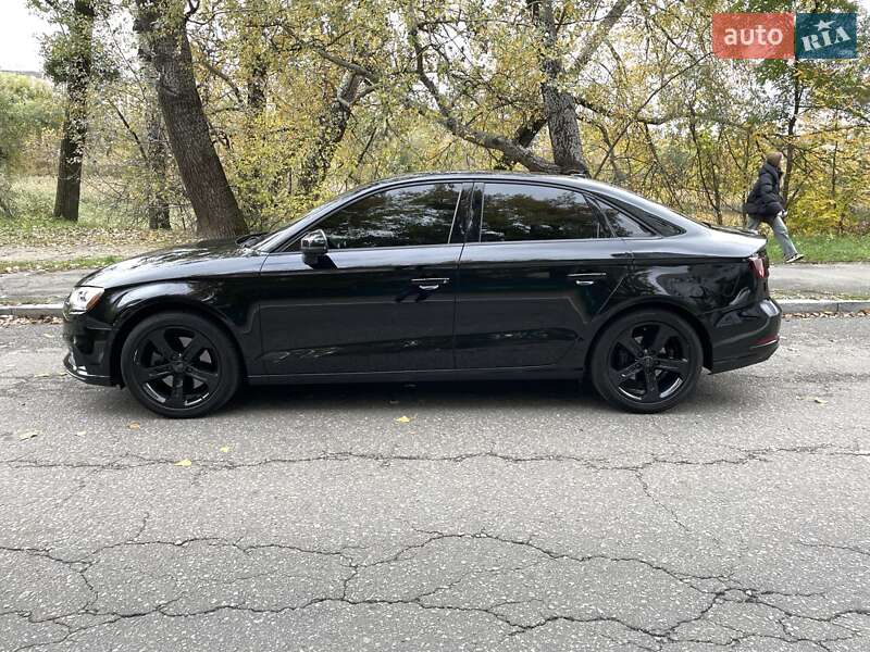 Седан Audi A3 2017 в Києві