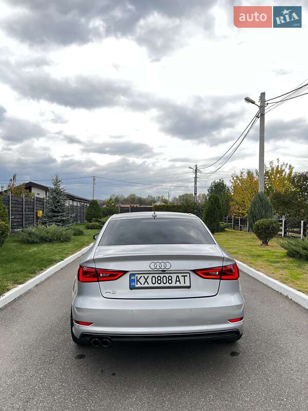 Седан Audi A3 2016 в Харкові