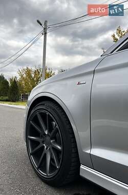 Седан Audi A3 2016 в 