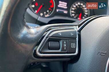 Седан Audi A3 2014 в  фото 56 Седан Audi A3 2014 в