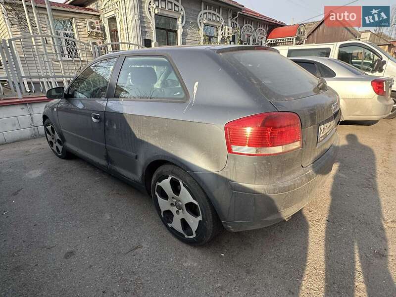 Хетчбек Audi A3 2003 в Чернігові
