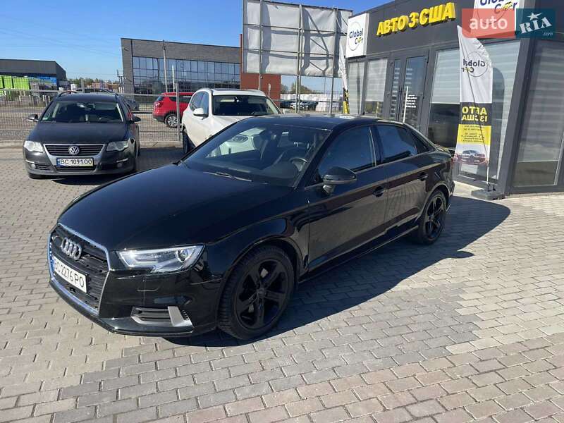 Седан Audi A3 2016 в  фото Седан Audi A3 2016 в