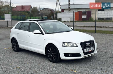 Хетчбек Audi A3 2010 в  фото 3 Хетчбек Audi A3 2010 в