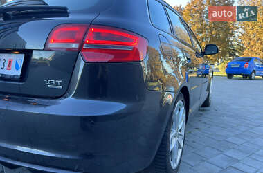 Хетчбек Audi A3 2010 в 