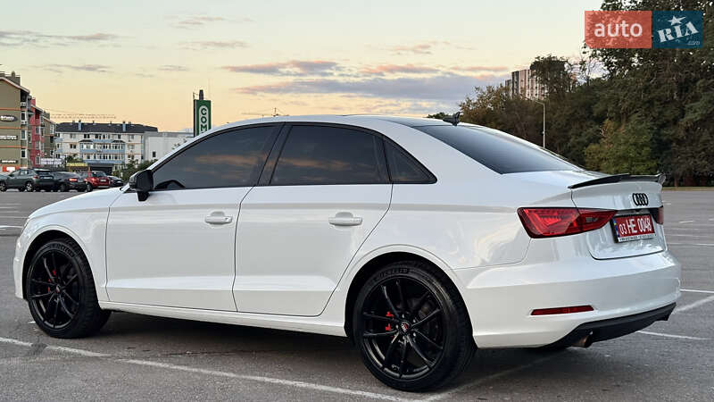 Седан Audi A3 2015 в Києві