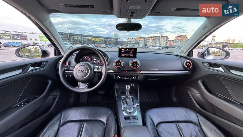 Седан Audi A3 2015 в Києві