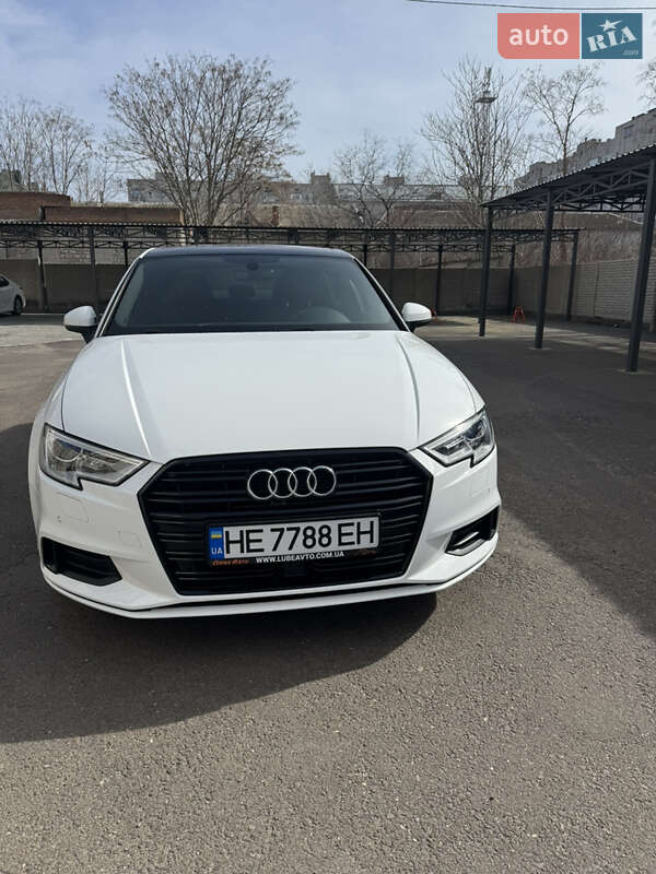 Седан Audi A3 2020 в Одесі