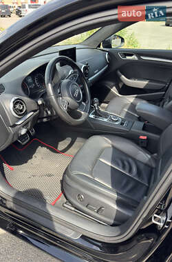 Седан Audi A3 2016 в Днепре