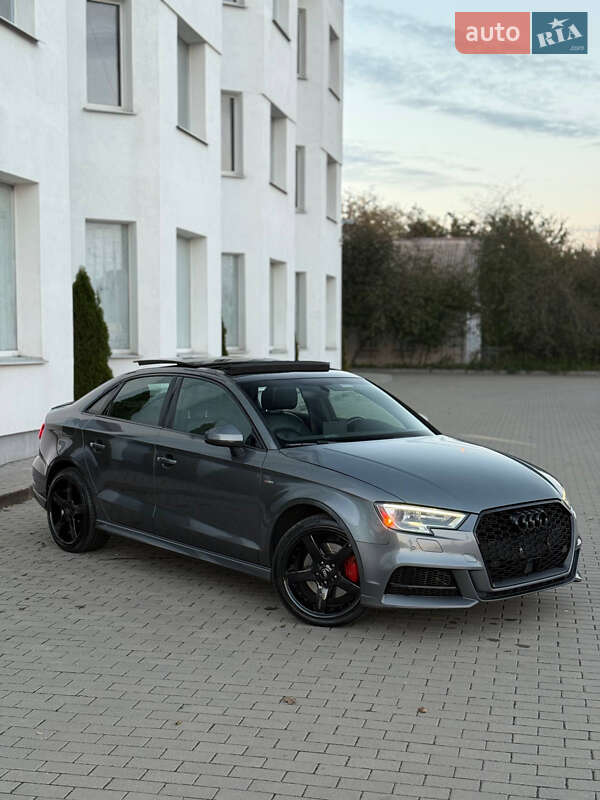 Седан Audi A3 2017 в Киеве фото 3 Седан Audi A3 2017 в Киеве