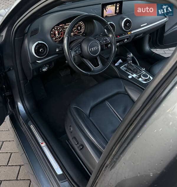 Седан Audi A3 2017 в Киеве фото 13 Седан Audi A3 2017 в Киеве
