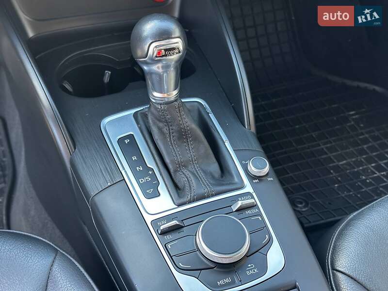 Седан Audi A3 2016 в Львове фото 25 Седан Audi A3 2016 в Львове