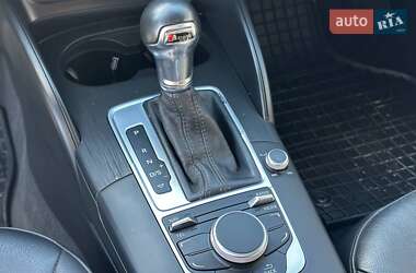 Седан Audi A3 2016 в  фото 25 Седан Audi A3 2016 в