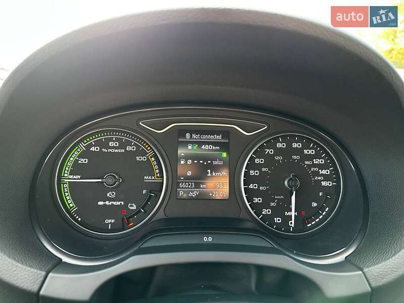 Хетчбек Audi A3 2017 в Львові фото 20 Хетчбек Audi A3 2017 в Львові