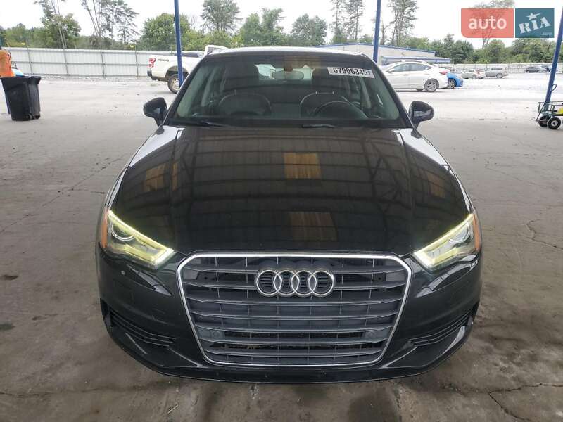 Седан Audi A3 2015 в Житомире