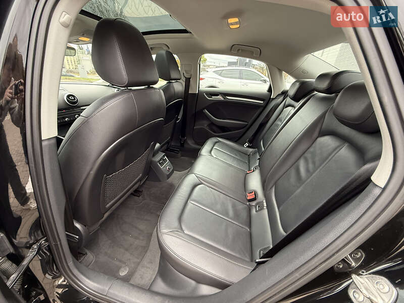Седан Audi A3 2015 в Львові фото 32 Седан Audi A3 2015 в Львові