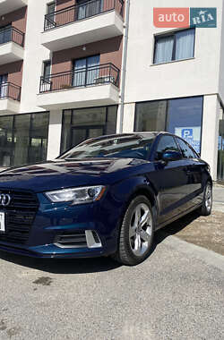 Седан Audi A3 2017 в Киеве Седан Audi A3 2017 в Киеве