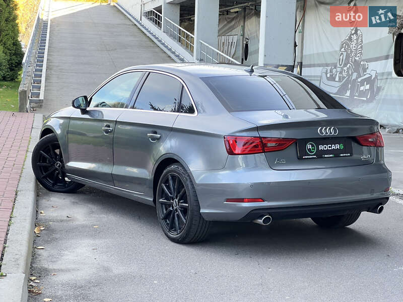Седан Audi A3 2015 в Києві