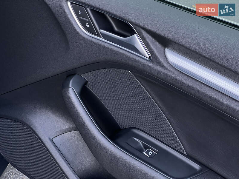 Седан Audi A3 2015 в Києві