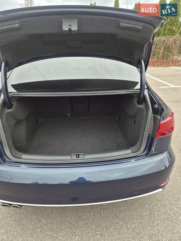 Седан Audi A3 2017 в Києві фото 17 Седан Audi A3 2017 в Києві