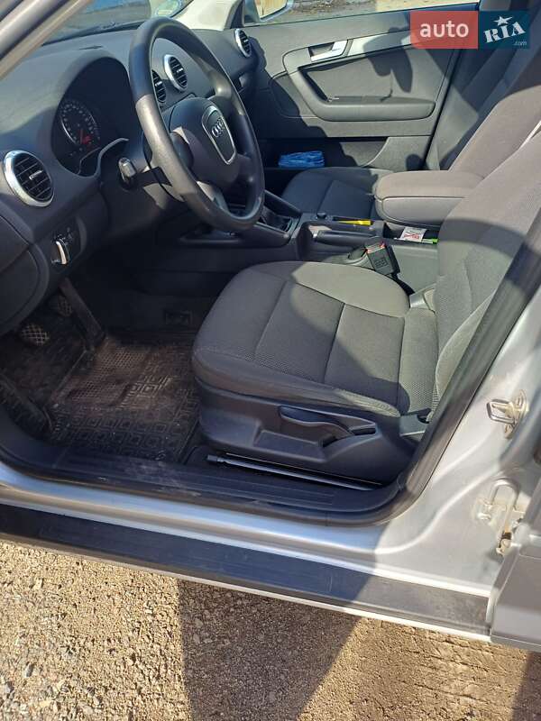Хэтчбек Audi A3 2010 в Жмеринке
