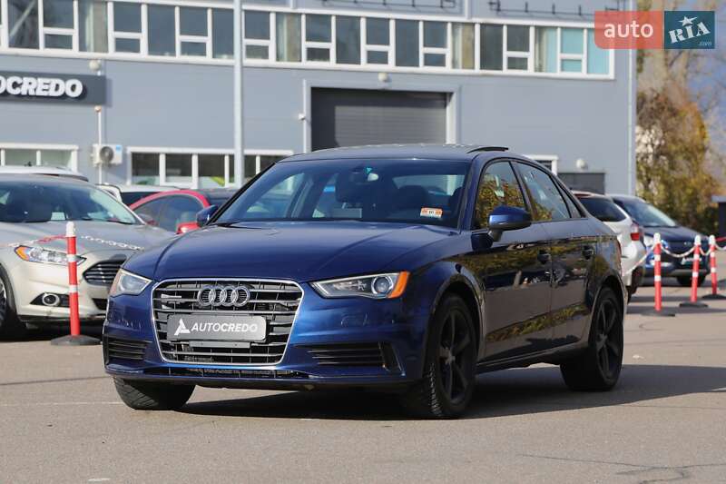 Седан Audi A3 2015 в Києві