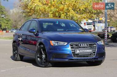 Седан Audi A3 2015 в Киеве