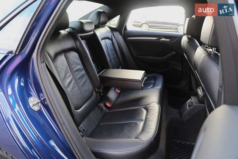 Седан Audi A3 2015 в Києві