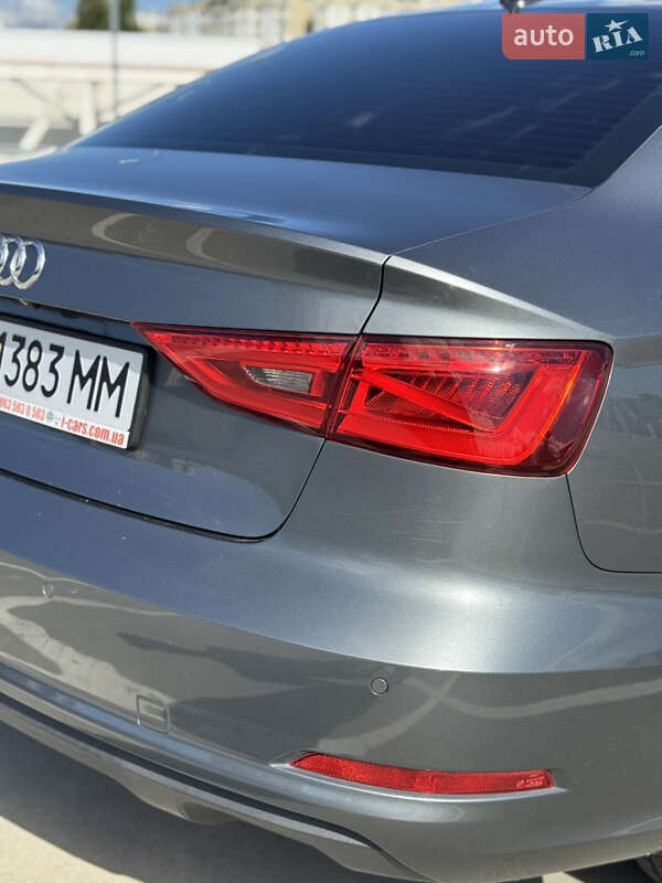 Седан Audi A3 2015 в Киеве фото 12 Седан Audi A3 2015 в Киеве