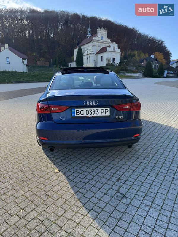 Седан Audi A3 2015 в Львові