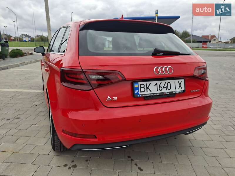 Хетчбек Audi A3 2015 в Кам'янець-Подільському фото 4 Хетчбек Audi A3 2015 в Кам'янець-Подільському