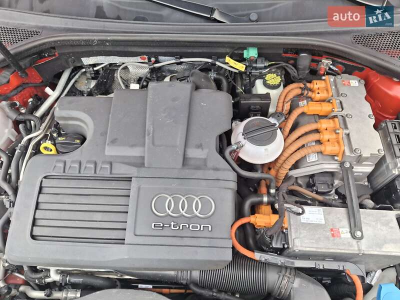 Хетчбек Audi A3 2015 в Кам'янець-Подільському фото 28 Хетчбек Audi A3 2015 в Кам'янець-Подільському