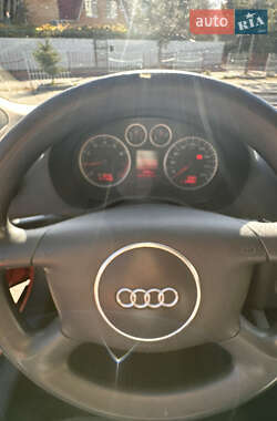 Хэтчбек Audi A3 2003 в Одессе