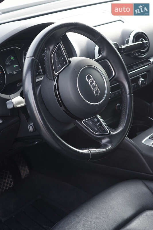 Хэтчбек Audi A3 2015 в Львове фото 15 Хэтчбек Audi A3 2015 в Львове