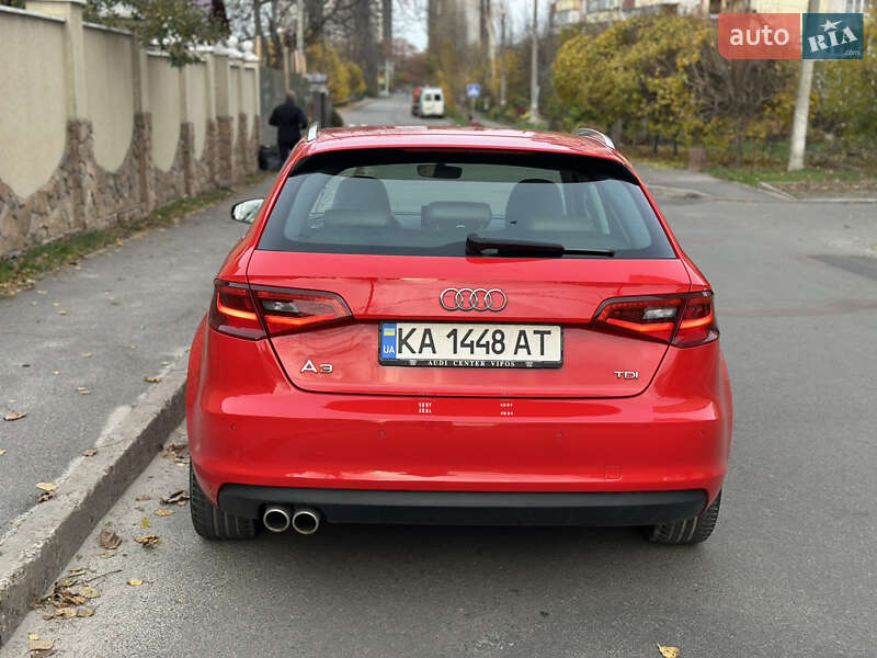 Хетчбек Audi A3 2016 в Києві